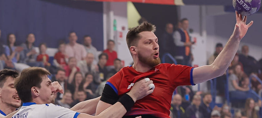 Правый полусредний ЦСКА Станислав Шабельников — лучший игрок чемпионата России в мае по версии портала "Быстрый центр"