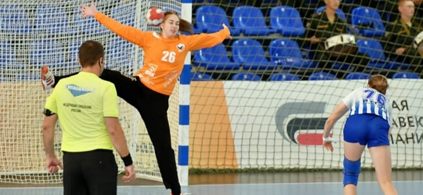 Olimpbet Суперлига. "Динамо-Синара" сообщило о возвращении голкипера клуба и сборной России Марии Дувакиной в строй после повреждения