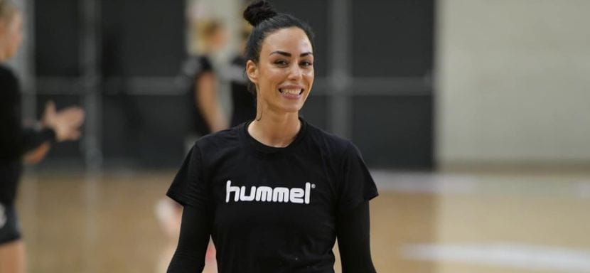 Венгрия. Правая крайняя "Шиофока" датчанка Симоне Беме: "Никогда раньше не испытывала такого психологического и физического давления"