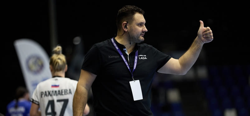 Вспоминая 2023-й: шумный Тихон у руля "Лады" и захватывающая конкурентная пляжка