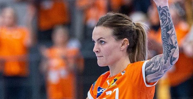 Франция. "Пари-92" объявил о подписании контракта с разыгрывающей датского "Оденсе" Надей Оффендаль