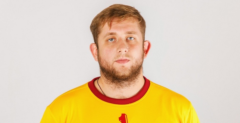 Суперлига. Голкипер Игорь Ефременко продлил контракт с "Таганрогом"-ЮФУ