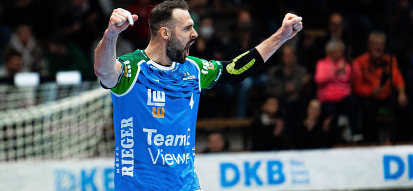 Бундеслига. 8 мячей Луки Шебетича помогли "Миндену" одержать волевую гостевую победу над "Гёппингеном" в единственном матче дня