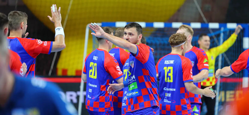 Польша. "Хробры" Антона Отрезова обыграл "Заглембе", "Пётрковянин" вырвал сверхволевую победу у "Островии" и ещё один результат