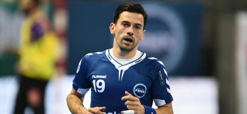 Франция. Левый крайний “Тулузы” Неманья Илич забросил в ворота “Кретея” эффектный мяч в волейбольном стиле (ВИДЕО)