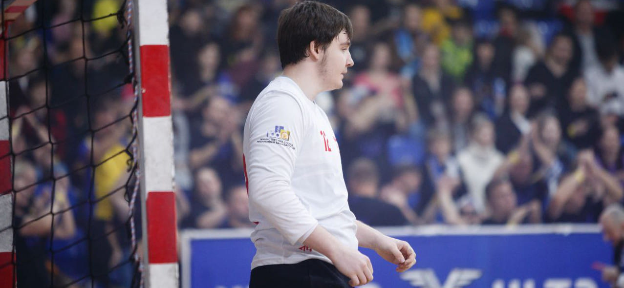 Olimpbet Суперлига. "Нравится, как работает в воротах Палашич..." Антон Серов — молодой удав из Уфы