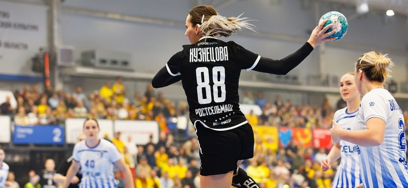 Olimpbet Суперлига. Левая крайняя "Ростова" Полина Кузнецова из-за травмы не поможет команде в ближайших матчах