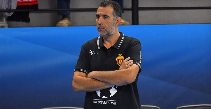 Давид Писонеро: "Мне предлагали вновь возглавить "Вардар". Я отказался, так как хочу вернуться в Испанию"