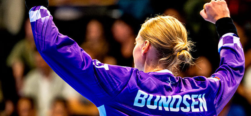 Вратарь французского "Меца" Юханна Бундсен — автор лучшего сейва в первом туре Лиги чемпионов (ВИДЕО)