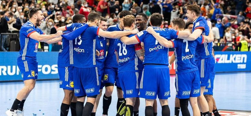 ЧЕ-2022. День полуфиналов: Испания против Дании, Франция против Швеции. Норвежцы и исландцы оспорят 5-е место и прямую путевку на ЧМ-2023