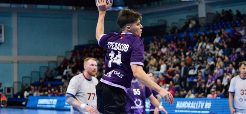 Михаил Гредасов: "МССУОР №2 – "Академия" — молодой коллектив, с перспективными игроками, команда часто энергично начинает матчи и задаёт высокий темп"