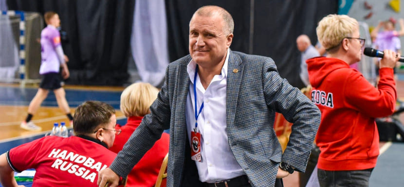 "2023-й — год надежды для нас". Большое интервью президента "Пермских медведей" Алексея Никифорова