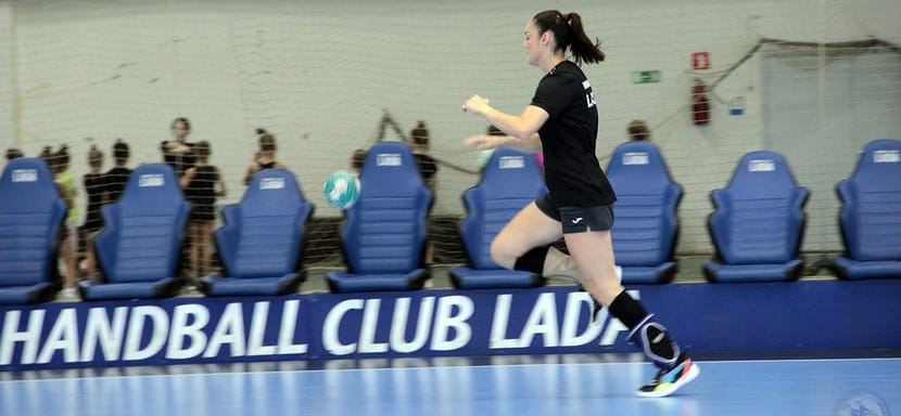 Линейная Дамляна Бошняк: "Уверена, что буду добиваться ещё большего прогресса в тольяттинской "Ладе"