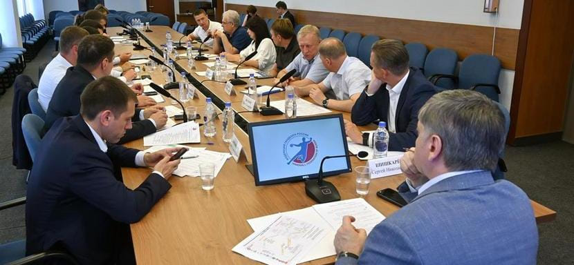 Новым председателем судейской комиссии ФГР утверждён Олег Тарасиков. В Высшей лиге ожидается рекордное число участников