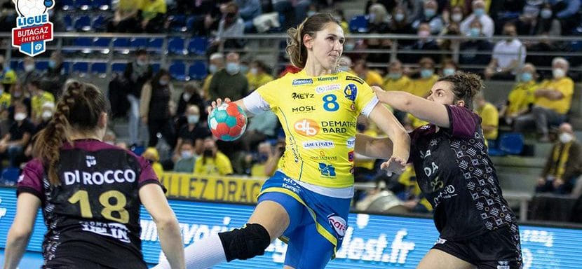 Франция. "Мец" уверенно обыграл "Дижон", "Нант" едва не спасся в матче с "Брестом" и другие результаты