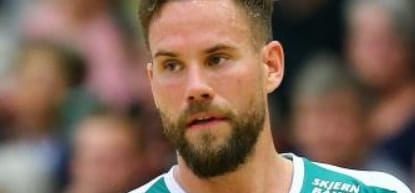 Дания. Томас Могенсен: "Дальнее расстояние от дома во Фленсбурге — это то, что просто убило меня в Скьерне"