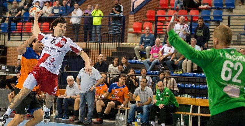 Испания. Разыгрывающий "Логроньо" Эрик Баленсиага продлил контракт с клубом