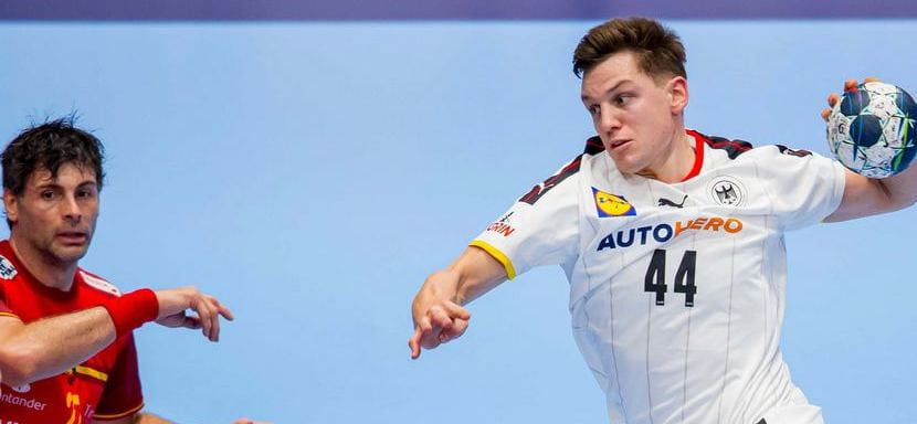 ЧЕ-2022. В сборной Германии еще два положительных результата теста на коронавирус. Заразились Кристоф Штайнерт и Себастьян Фирнхабер