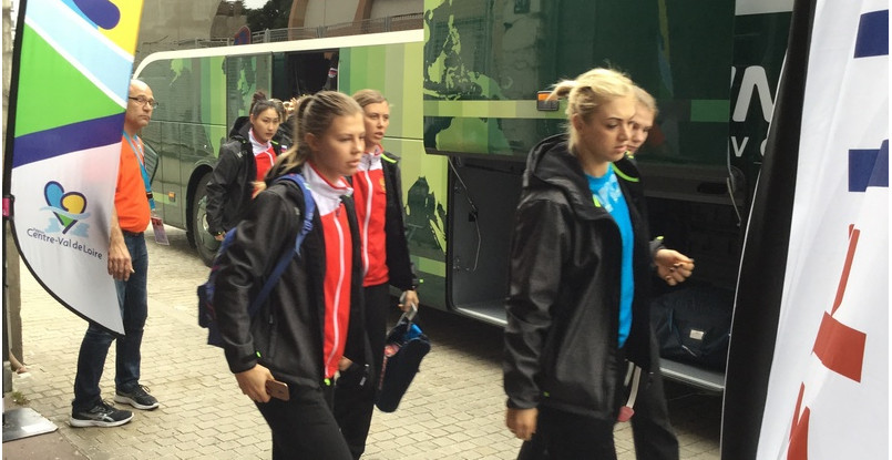 Бывало весело. Экстремальный шопинг, или Орлеанская дива за рулем "Мерседеса"