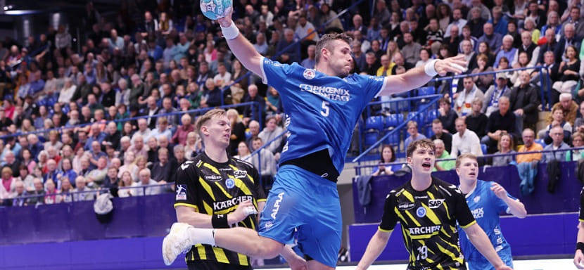 Германия. В двух играх дня в бундеслиге успех за хозяевами: "Лейпциг" переиграл "Штутгарт", а "Лемго" взял верх над "Бергишем"