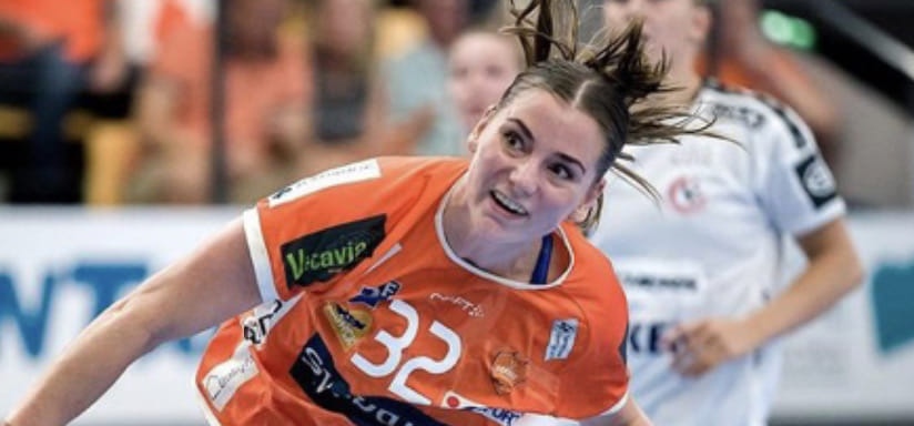 Дания. В матче лидеров "Оденсе" обыграл "Виборг" и продлил победную серию в чемпионате до девяти матчей. "Эсбьерг" победил восьмой раз подряд