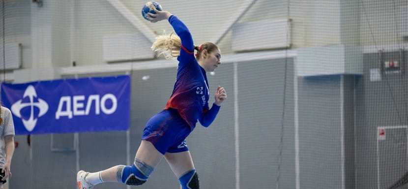 Сегодня команды из Москвы, Тольятти и Звенигорода добились побед в матчах молодёжного первенства России среди девушек