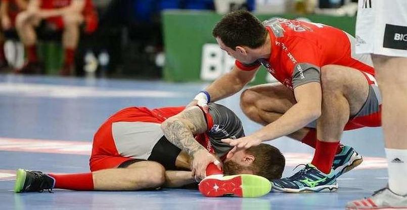 Германия. Разыгрывающий "Мельзунгена" Домагой Павлович получил тяжелую травму