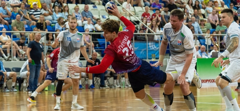 Дмитрий Матвеенко: "Это всё работа. То, как мы вкалываем. Ещё за две недели до Суперкубка у нас совсем ничего не выходило"