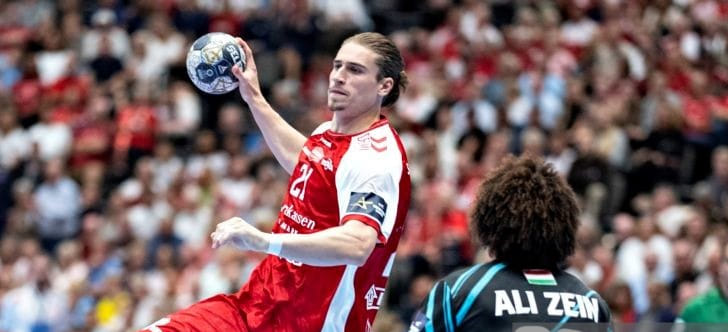 Это не Кнорр — это Роналдиньо! Немецкий дирижёр заставил вспомнить бразильского волшебника