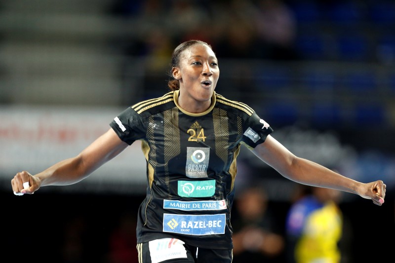 Марьям Синьяте стала гандболисткой "Шамбре"