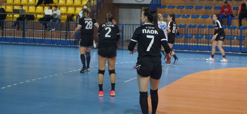 Греция. Три российские гандболистки — линейная Екатерина Веткова, вратарь Рената Каюмова и полусредняя Наталья Винюкова — покинули ПАОК