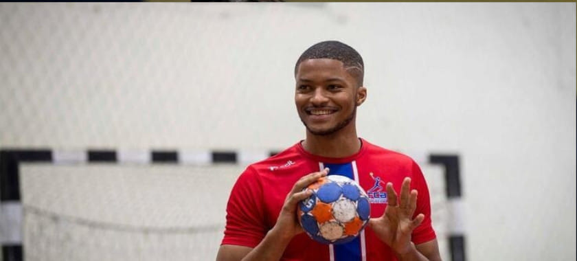 ЧМ-2023. Гандболисты "Бенфики" Леандру Семеду и Паулу Морено, а также линейный "Бергиша" Иву Сантуш в составе сборной Кабо-Верде на второй турнир в истории