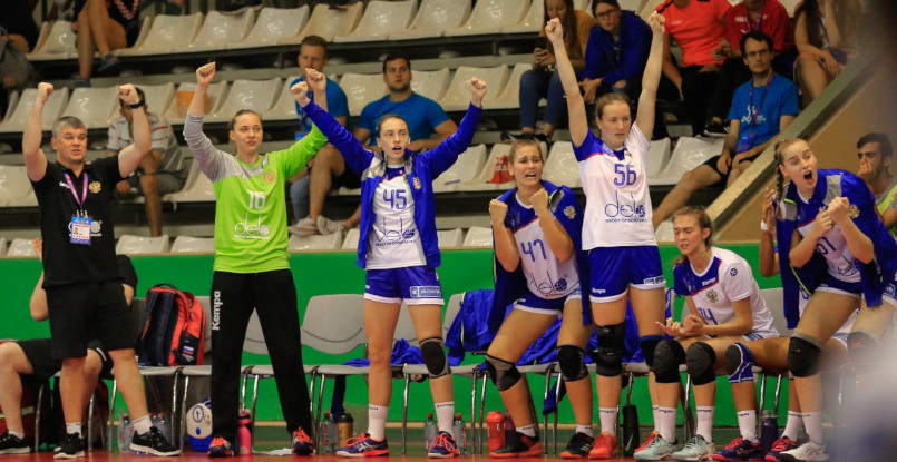 Молодежный ЧЕ-2019. Сборная России ведет в счете после первого тайма матча с датчанками