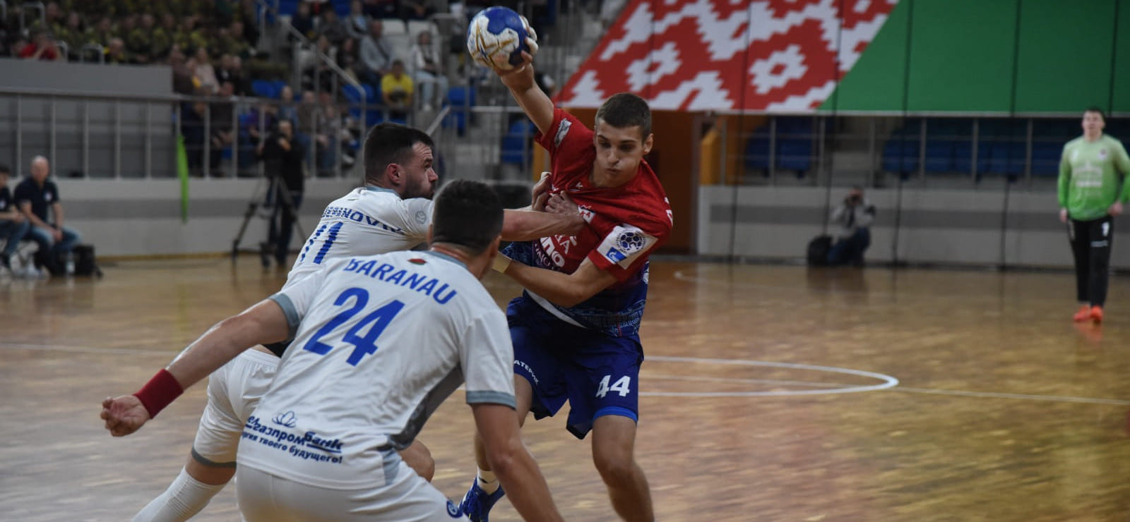 Рабчинский может уехать в "Кельце". Павельев — лучший игрок октября в Суперлиге. Главное за неделю