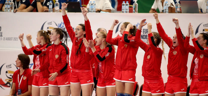 ЧЕ-2021 (U-17). Девичья cборная России обыграла команду Дании и вышла в полуфинал с первого места, где сыграет со сборной Германии