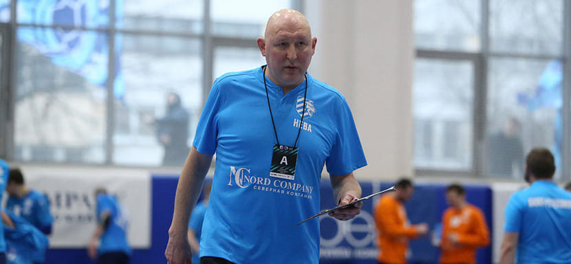 Кубок ЕГФ. Дмитрий Торгованов: "Сейчас трудно сказать, что из себя представляет "Добеле", в каком физическом состоянии его гандболисты"