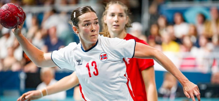 Женская сборная Норвегии добилась второй победы на олимпийском турнире. Сегодня с перевесом в шесть мячей обыграны кореянки