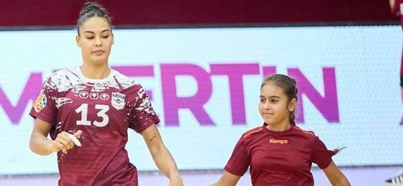 Румынский "Рапид" линейной сборной России Виктории Шамановской продлил контракт с француженкой Джаз Шамбертен