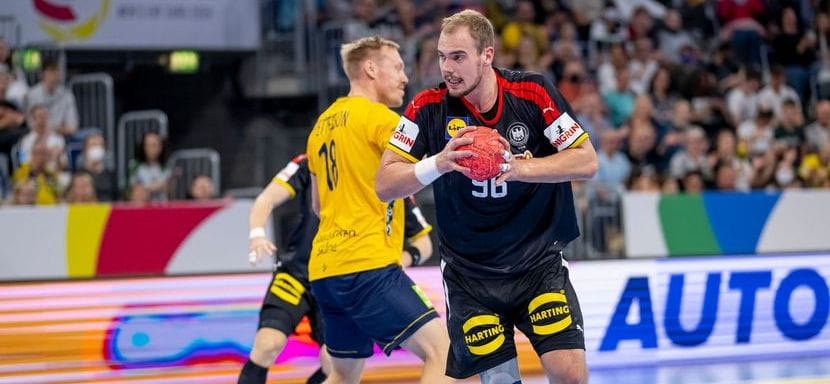 ЧМ-2023. Линейный "Эрлангена" Тим Цехель вызван в сборную Германии перед четвертьфиналом с французами