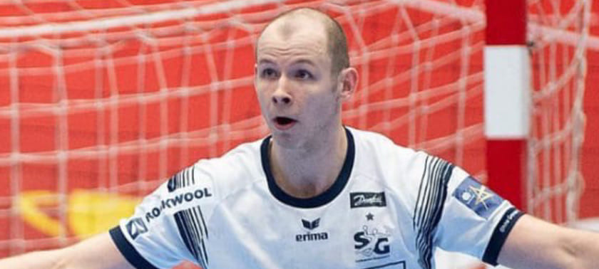 Дания. Линейный "Фленсбурга" Симон Хальд летом следующего года вернётся в "Ольборг", в составе которого дважды выигрывал чемпионат страны