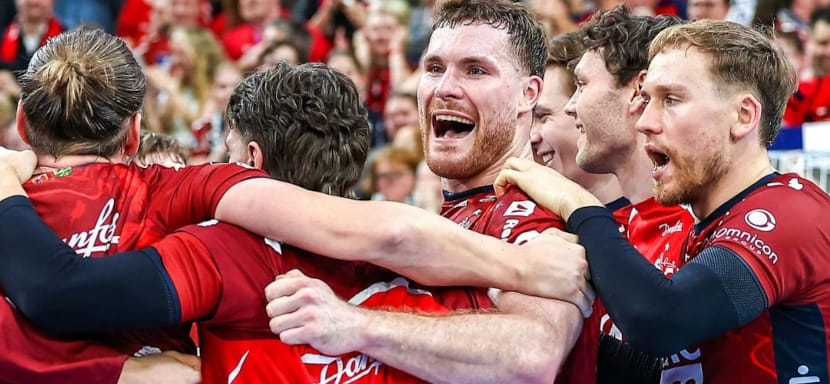 "Фленсбург" разгромил "Мельзунген" Владислава Кулеша, "Айзенах" был сильнее "Миндена" в пятничных матчах бундеслиги