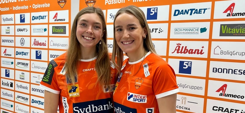 Дания. "Оденсе" официально представил линейную Никиту ван дер Влит и правую крайнюю Андреа Хансен