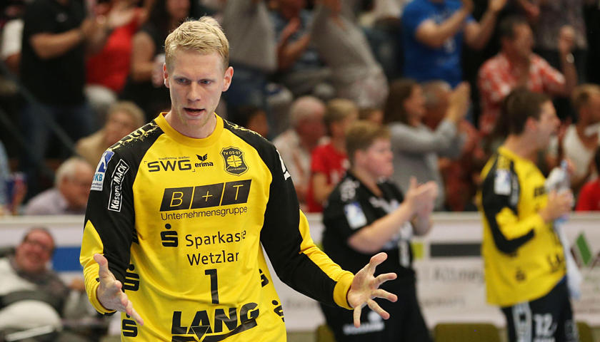 Бывший голкипер немецкого "Хюттенберга" Маттиас Ричель сыграет на неофициальном клубном чемпионате мира за "Сидней"