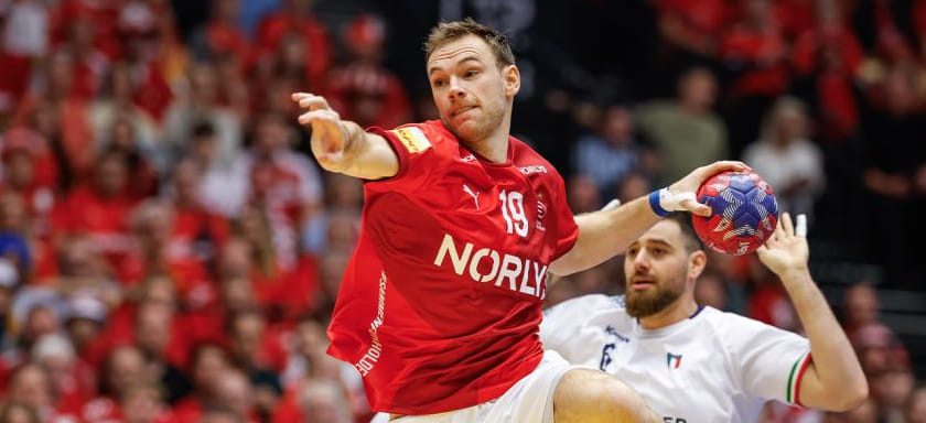 Игрок сборной Дании Матиас Гидсель: "В Норвегии устроим вечеринку с нашими фанатами, пусть везут флаги, так их легче разглядим"