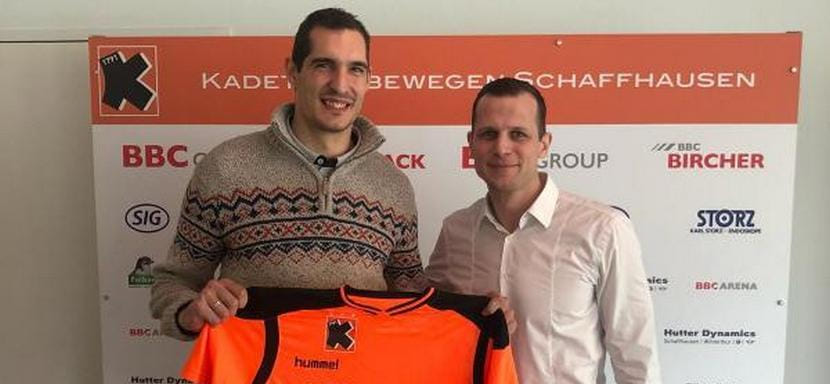 Чемпион мира-2013 в составе сборной Испании полусредний Анхель Монторо может продолжить карьеру в греческом "Олимпиакосе"