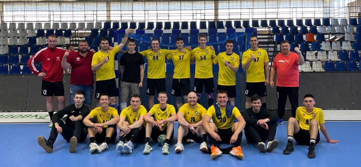 Первая лига. "Кунцево" в финале вырвало победу у УОР №4 и стало победителем мужского турнира. Тольяттинский "Олимп" завоевал "бронзу"