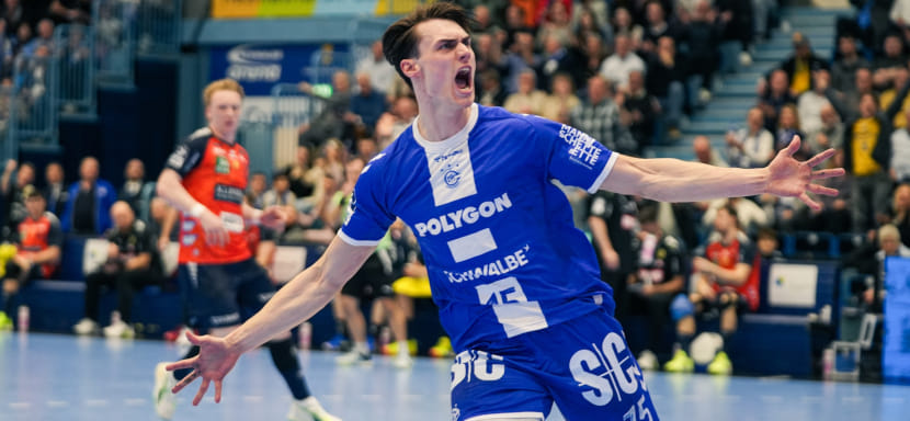 12 мячей Миро Шлуроффа помогли "Гуммерсбаху" обыграть "Айзенах" в домашней игре мужского чемпионата Германии