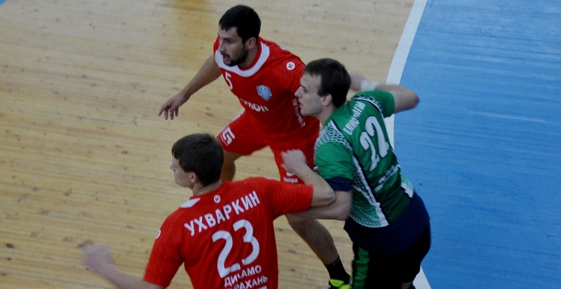 Суперлига. Линейный СГАУ-"Саратова" Павел Елистратов: "Задачу руководства клуба — попадание в четверку — выполнить будет очень сложно"