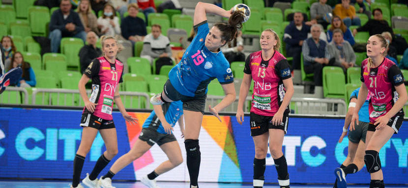 Delo Лига чемпионов. Европейская федерация гандбола перенесла матч "Кристиансанд" — "Крим". Ранее был отложен поединок "Севехофа" и "Дьера"