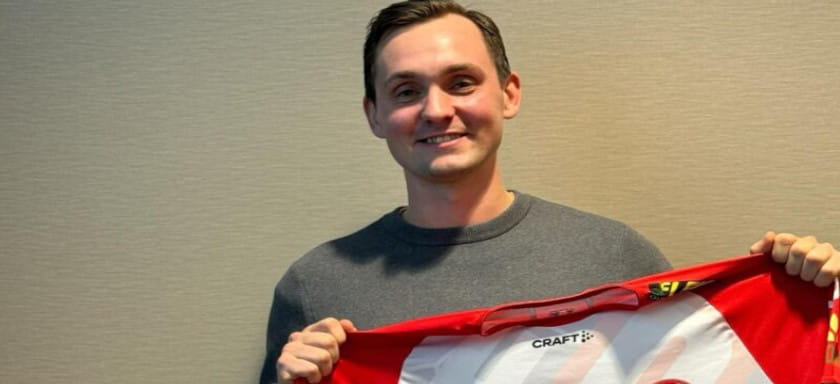 Левый крайний "Барселоны" Хампус Ванне подписал трёхлетний контракт с датским клубом ХЁЙ, выступающим во втором дивизионе